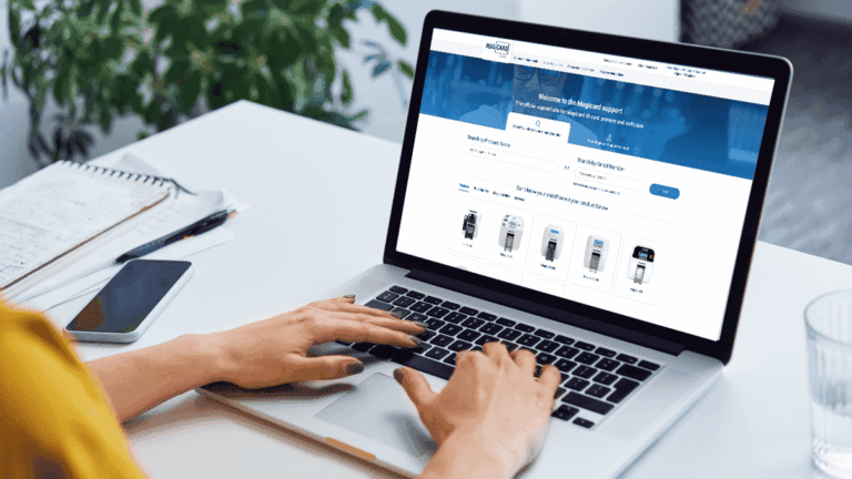 تماس بگیرید